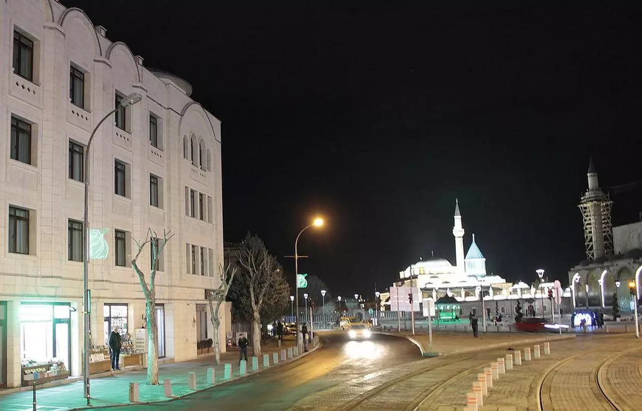 dergah_shabaviz (3).jpg